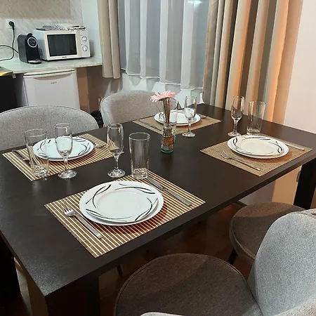 St. Anastasia Lejlighed *